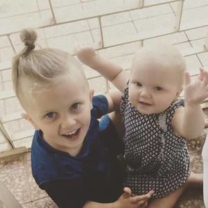 Meet your Posher, Brooke